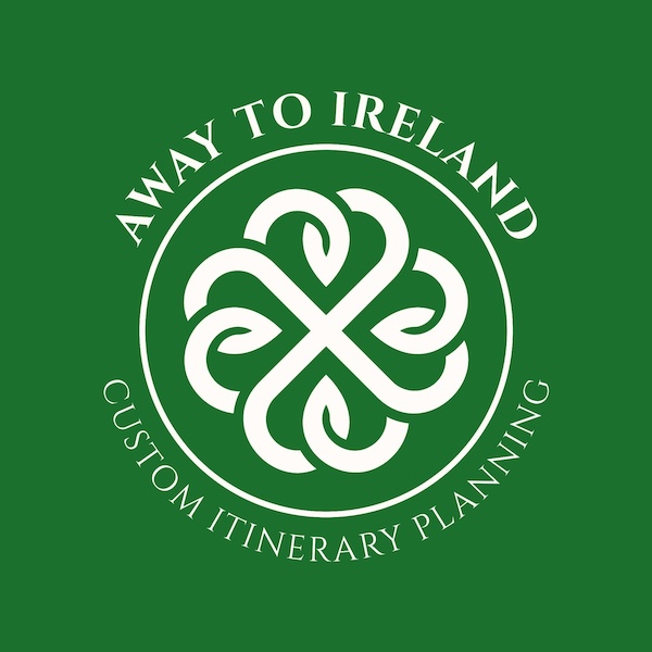 a celtic design away to Ireland